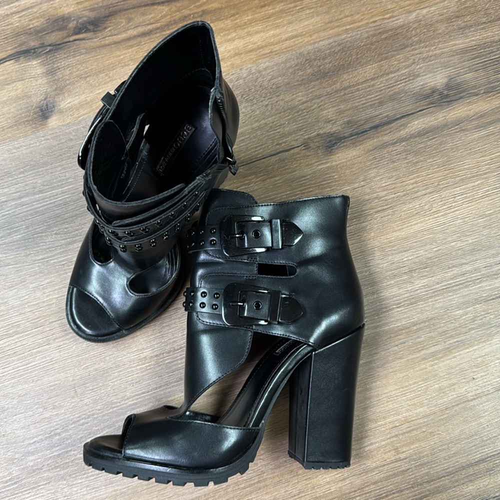 Sandal-boots - Picture 2 of 14